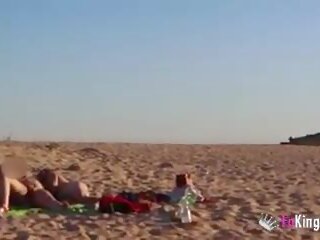 Exhibitionist Couple Looks for Bulls at the Beach: xxx movie 45 | xHamster