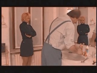 Italialainen ripened mademoiselle naida hänen installator recolored: porno 4f